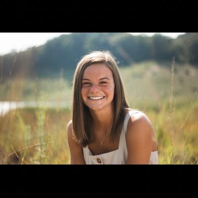 Profile Picture of SOPH (@SophieWagner40) on Twitter