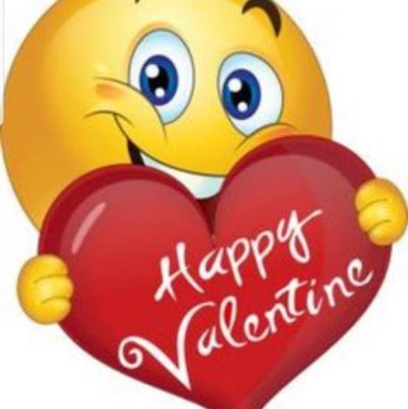 Profile Picture of Monica Torok (@monica_torok) on Poshmark