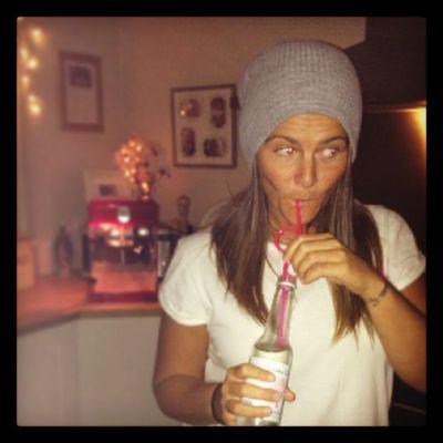 Profile Picture of Jo Crabb (@CrabbJo) on Twitter