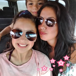 Profile Picture of Mollie McGee (@mollie.mcgee.58) on Facebook