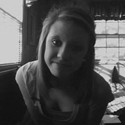 Profile Picture of Claire Vaughn (@claire_vaughn97) on Twitter