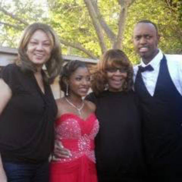 Profile Picture of Cha cha Decoud (@chanieced) on Poshmark