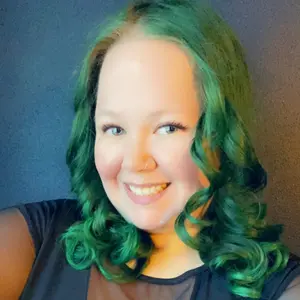 Profile Picture of Katelyn Grace Senecaut (@katelyngracesenecaut) on Tiktok