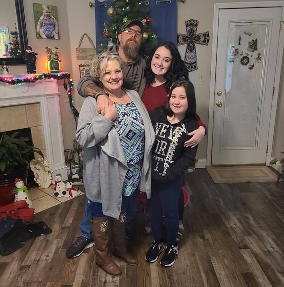 Profile Picture of Wayne Schultz (@gwschultz70) on Poshmark