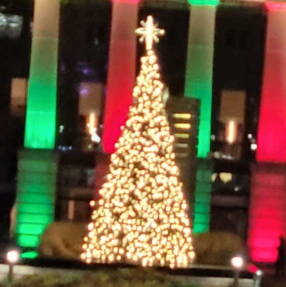 Profile Picture of Mark Carroll (@ecandlemaker) on Poshmark