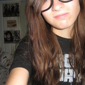 Profile Picture of Allison Mitchell (@falloutboy12346) on Myspace