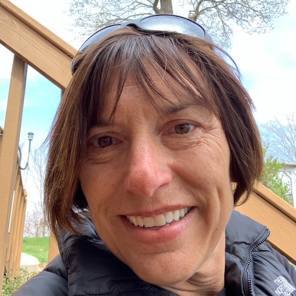 Profile Picture of Karla Weber (@kwswimgolf) on Poshmark