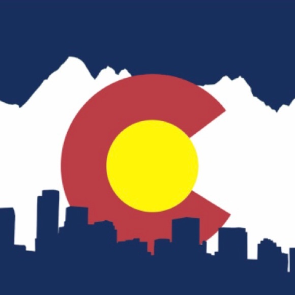 Profile Picture of Joanna Toft (@joanna_colorado) on Poshmark