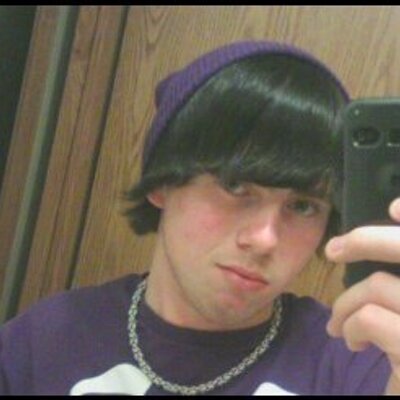 Profile Picture of Gary Byron (@garybyron15) on Twitter