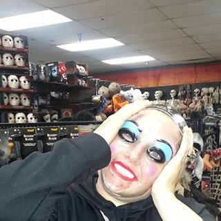 Profile Picture of Hannah Kahler (@hbanana42) on Facebook