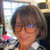 Profile Photo of Elizabeth Jewett (@@momknowsstuff) on Tiktok