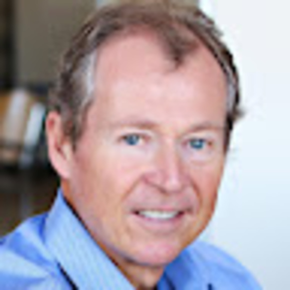 Profile Picture of Eric Olafson (@ericlarsolafson) on Poshmark