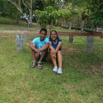 Profile Picture of Carlos Colleen Ibarg (@Colleeni_507) on Twitter