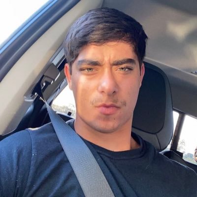 Profile Picture of Sean Chavez (@sean_chavez1) on Twitter