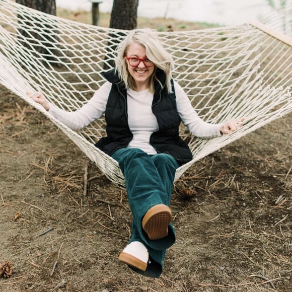 Bonnie Cuny - Poshmark Profile Picture of Bonnie Cuny (@bonster_monster) on Poshmark