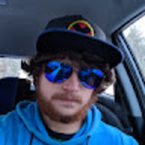 Profile Picture of Nick Simpson (@sniktmaster) on Poshmark