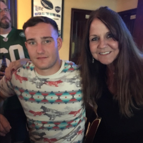 Profile Picture of Denise Dimatteo (@quiktype) on Poshmark