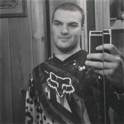 Profile Picture of Zachary Foust (@zachary_foust) on Twitter