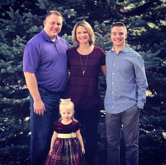 Profile Picture of Dustin Goodwin (@dg4hawkeyes) on Poshmark