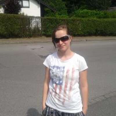 Profile Picture of Lisa Weimann (@WeimannLisa) on Twitter