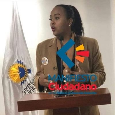 Profile Picture of Rosa Iris Fernández Batista (@Rosa2727) on Twitter