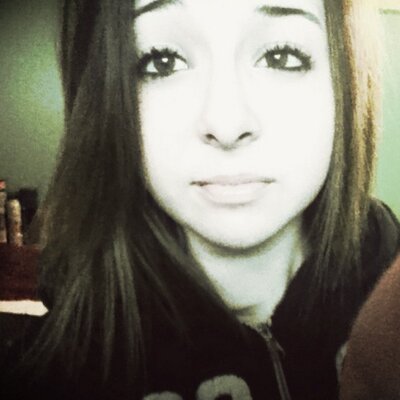 Profile Picture of Tanyamichaud (@_tanyamichaud) on Twitter