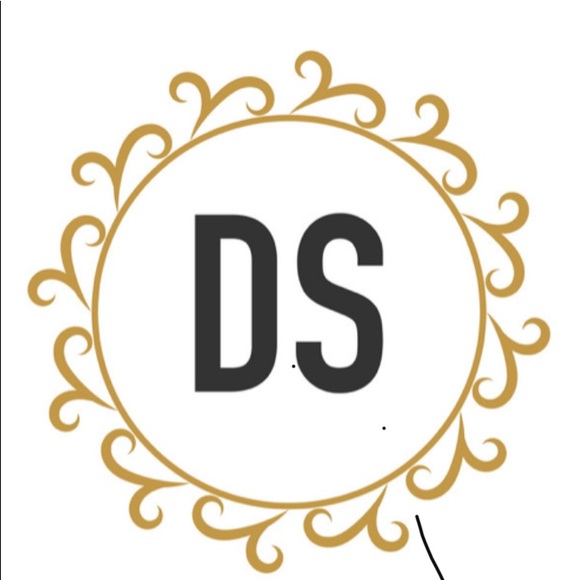 Profile Picture of Daniel Sharp (@djaharp) on Poshmark