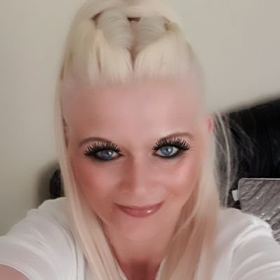 Profile Photo of ✰Amanda Jane Blore (@tatts9178181903) on Twitter