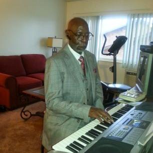 Profile Picture of William Spells (@SpellsWilliam) on Twitter