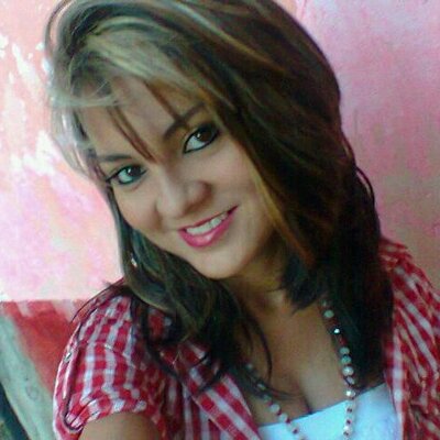 Profile Picture of Ana Julia Zepeda (@anazepeda56) on Twitter