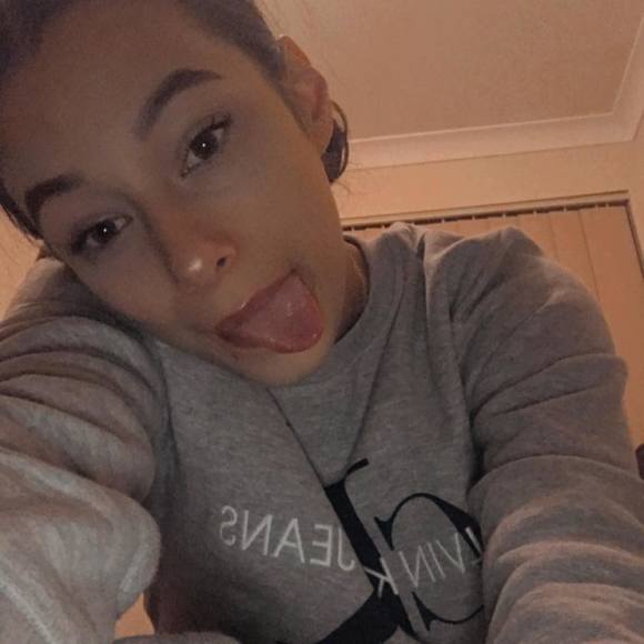 Profile Picture of Jasica Howson (@jasicahowson) on Poshmark