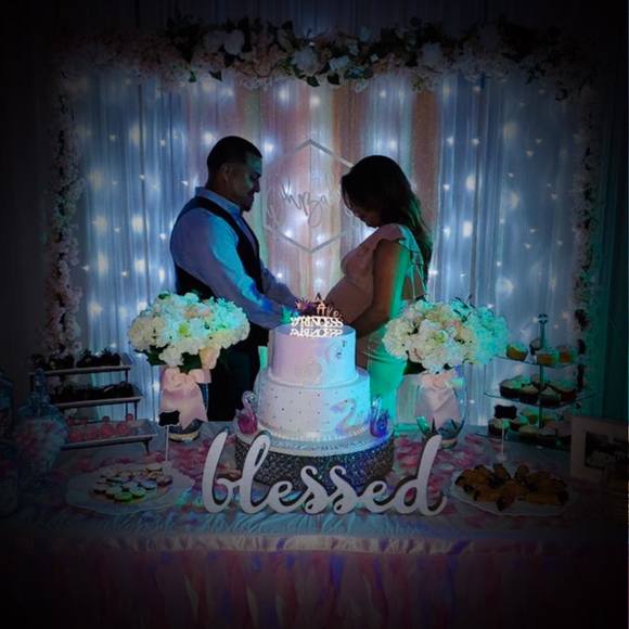 Profile Picture of Andrea Canessa (@andreita2) on Poshmark