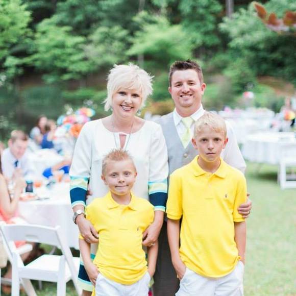 Profile Picture of Dustin Painter (@dustinpainter) on Poshmark