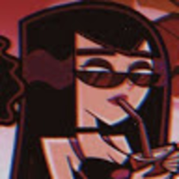 Profile Picture of Alvernia Boediman (@aboediman88) on Poshmark