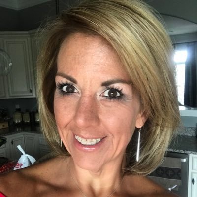 Profile Picture of Chandra Jones (@chandraoj) on Twitter