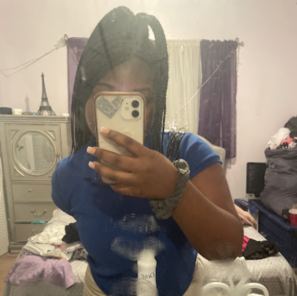 Profile Picture of Chasity Cannon (@chatty1609) on Poshmark