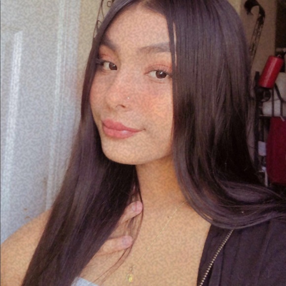 Profile Picture of Ruby Olivares gabriel (@rubyolivares987) on Poshmark