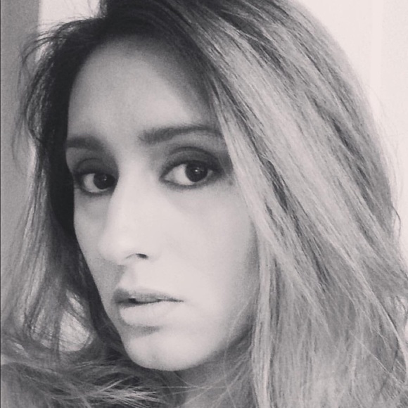 Profile Picture of Julia Scheppach (@jay_79) on Poshmark