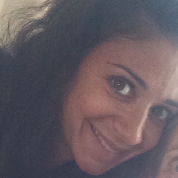 Profile Picture of Eliza Caplan (@eccaplan) on Poshmark