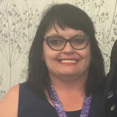 Profile Picture of Nancy E Calhoun (@beautimas2004) on Twitter