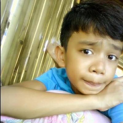 Profile Picture of John Lloyd Tadefa (@john_tadefa) on Twitter