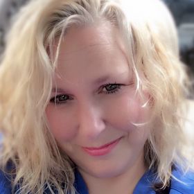 Profile Picture of Tracy Jones Webb (@tracyjoneswebb) on Pinterest