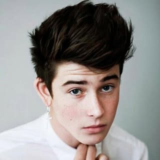 Profile Picture of james (@_james_holden_) on Instagram