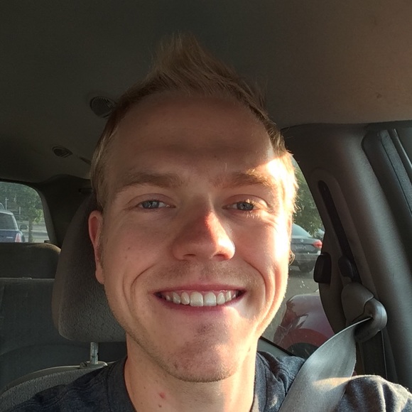 Profile Picture of Freyr Murrish (@jermurrish91) on Poshmark