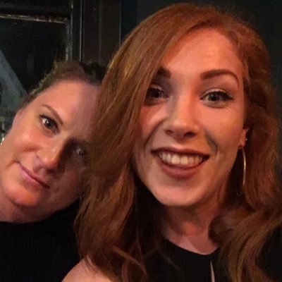 Profile Picture of Lisa Fox (@lisasineadfox) on Twitter