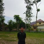 Profile Picture of Maxell alexander einstein situmeang (@laealek) on Instagram