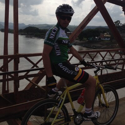 Profile Picture of Jorge Eliecer Cardon (@hi_cardon) on Twitter