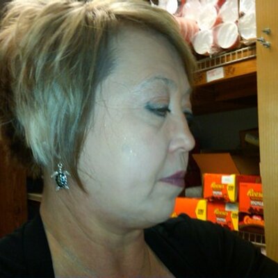 Profile Picture of lisa jarrellon Twitter