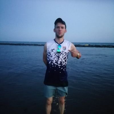 Profile Picture of Tassin Kevin (@TassinKevin3) on Twitter