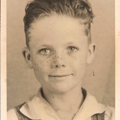 Profile Picture of Robert Doss (@frogflopper) on Twitter